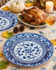 60-Piece Blue Plastic Plates for 30 Guests